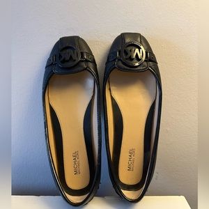 Michael Kors Leather Black Ballet shoes Size: 7